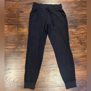 Like new Lululemon joggers.